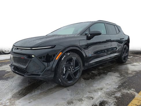 Used 2024 Chevrolet Equinox EV RS image 2