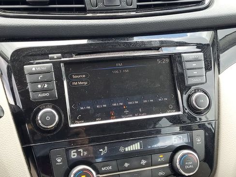 Used 2019 Nissan Rogue Sport SV AWD/4WD image 21