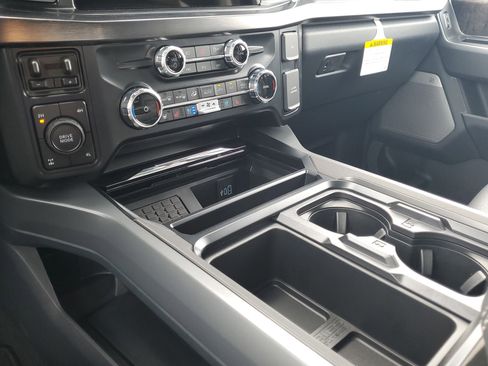 New 2026 Ford F250 Lariat w/ Black Appearance Package AWD/4WD image 20
