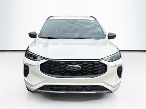 Certified 2023 Ford Escape ST-Line w/ Tech Pack #1 AWD/4WD image 2
