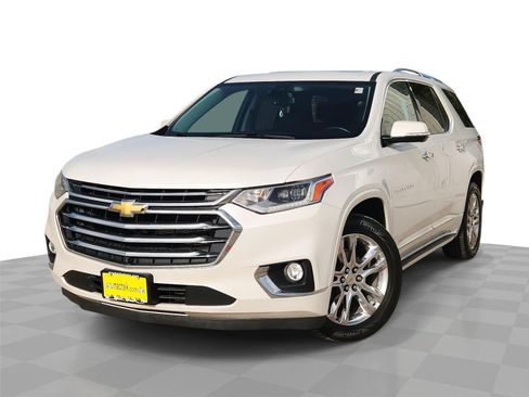Used 2020 Chevrolet Traverse High Country FWD image 35
