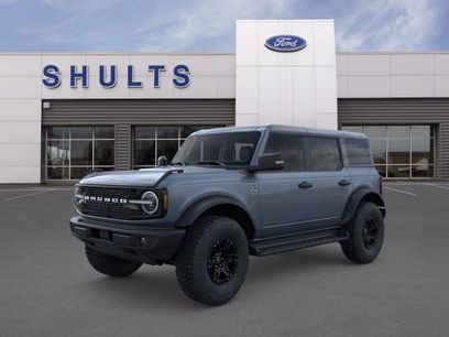 New 2025 Ford Bronco Outer Banks w/ Sasquatch Package