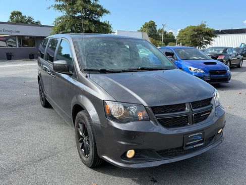 Used 2019 Dodge Grand Caravan GT image 1