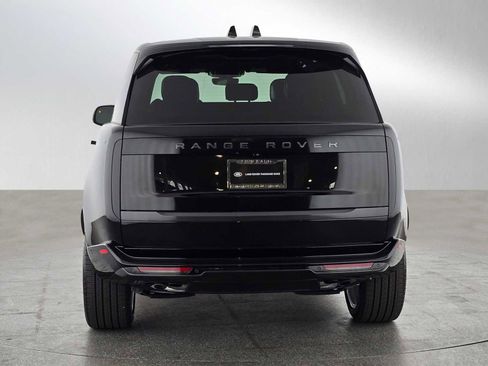 New 2025 Land Rover Range Rover SE image 4