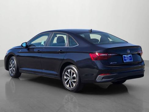 Used 2024 Volkswagen Jetta S FWD image 4