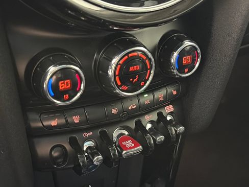 Used 2024 MINI Cooper S FWD image 20