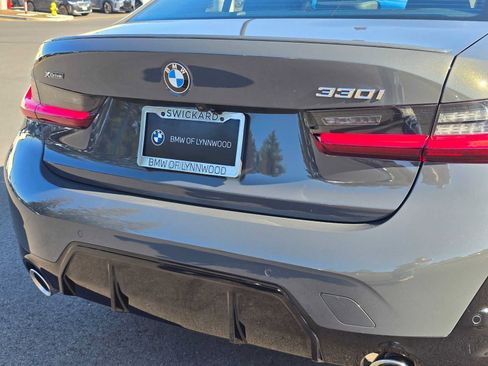 Used 2026 BMW 330i xDrive Sedan w/ M Sport Package AWD/4WD image 13