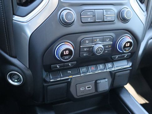 Used 2022 Chevrolet Silverado 1500 LT Trail Boss w/ Safety Package image 15