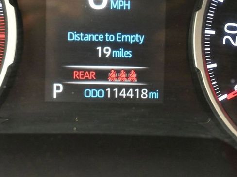 Used 2019 Toyota RAV4 LE w/ All Weather Liner Package AWD/4WD image 17