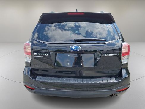 Used 2018 Subaru Forester 2.5i Premium AWD/4WD image 9