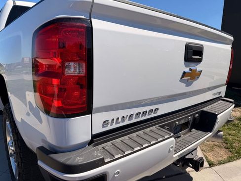 Used 2019 Chevrolet Silverado 2500 LT w/ Custom Sport Edition AWD/4WD image 31