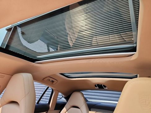 Certified 2023 Porsche Panamera 4 AWD/4WD image 40