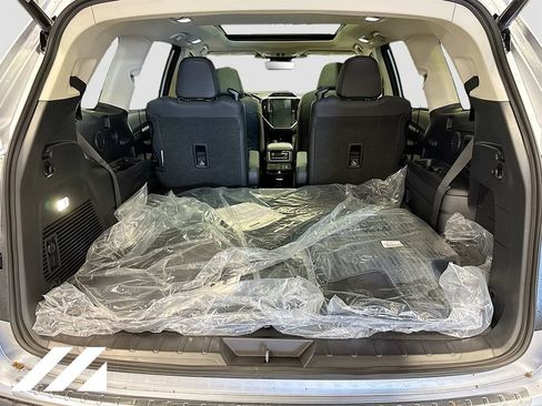 New 2026 Subaru Ascent Limited AWD/4WD image 28