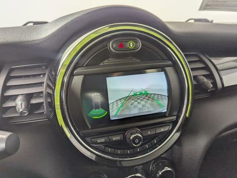 Used 2020 MINI Cooper S image 9