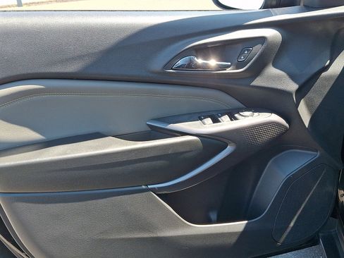 Certified 2024 Chevrolet Trax ACTIV w/ Driver Confidence Package image 12