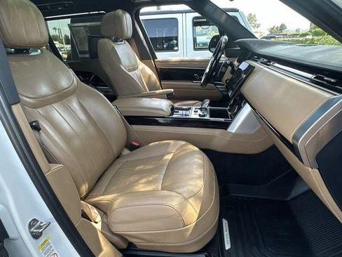 Used 2023 Land Rover Range Rover Long Wheelbase SE AWD/4WD image 30