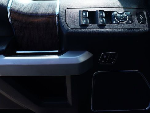 Used 2019 Ford F450 Lariat w/ Lariat Ultimate Package image 51