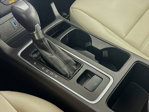 Used 2018 Ford Escape SEL w/ SEL Sport Appearance Package image 24