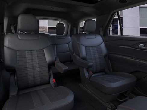 Used 2026 Ford Explorer ST-Line w/ ST-Line Street Pack AWD/4WD image 11