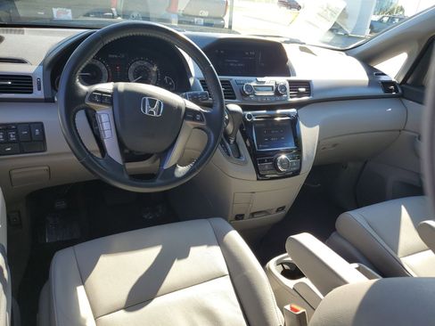Used 2016 Honda Odyssey EX-L image 9