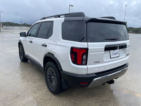 Certified 2026 Honda Passport TrailSport image 5