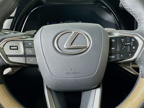 Used 2023 Lexus RX 350 Premium Plus w/ Cold Area Package AWD/4WD image 38