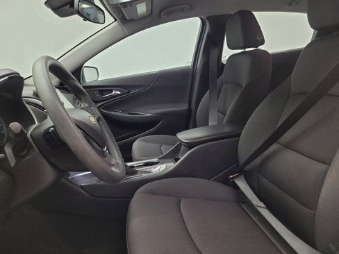 Used 2021 Chevrolet Malibu LS w/ Driver Confidence Package II FWD image 17