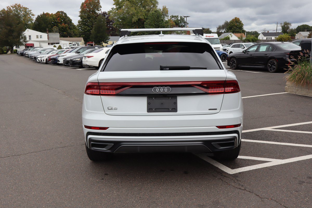 Used 2023 Audi Q8 Premium Plus AWD/4WD image 7