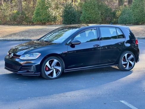 Used 2019 Volkswagen GTI SE w/ SE Experience Package image 2