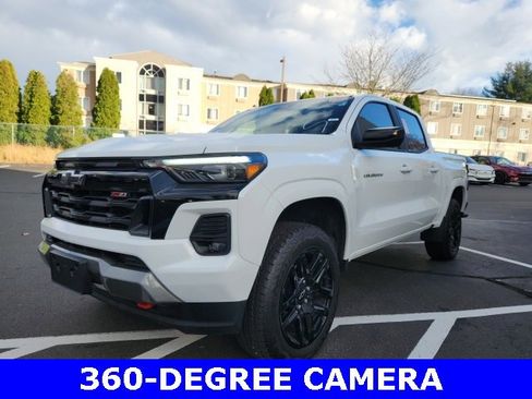 Used 2024 Chevrolet Colorado Z71 w/ Z71 Convenience Package 2 image 6