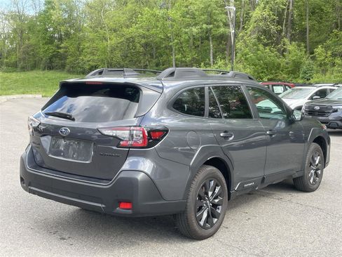 Certified 2025 Subaru Outback Onyx Edition AWD/4WD image 5