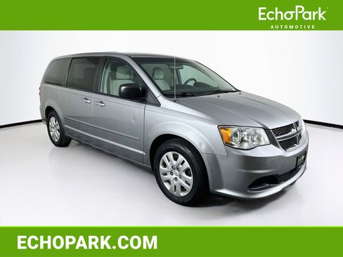 Used 2016 Dodge Grand Caravan SE w/ Quick Order Package 29E SE FWD image 1