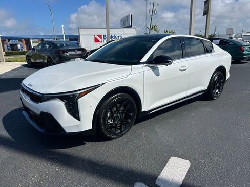 Used 2025 Kia K4 GT-Line Turbo image 6