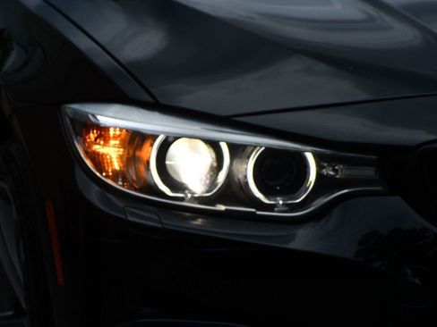 Used 2017 BMW 440i xDrive Convertible image 21