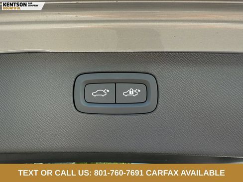 Used 2025 Volvo XC90 B6 Plus AWD/4WD image 32