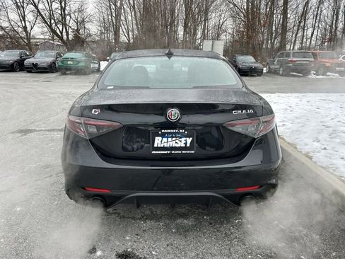 New 2025 Alfa Romeo Giulia AWD w/ Driving Assist Package image 7