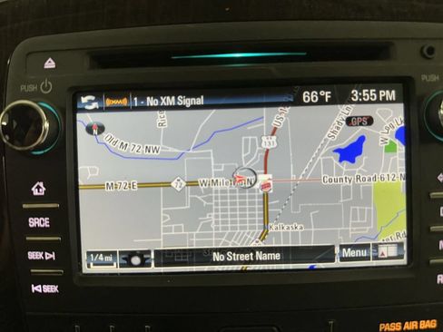 Used 2017 Chevrolet Traverse Premier AWD/4WD image 38