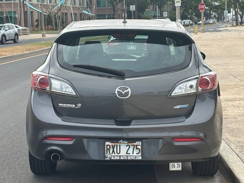 Used 2013 MAZDA MAZDA3 i Touring FWD image 4