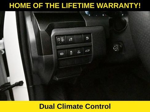 Used 2025 Toyota 4Runner Limited AWD/4WD image 16