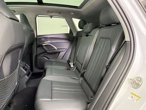 New 2026 Audi Q5 Premium Plus image 16