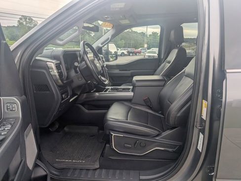 Used 2023 Ford F350 Lariat w/ Lariat Ultimate Package image 14