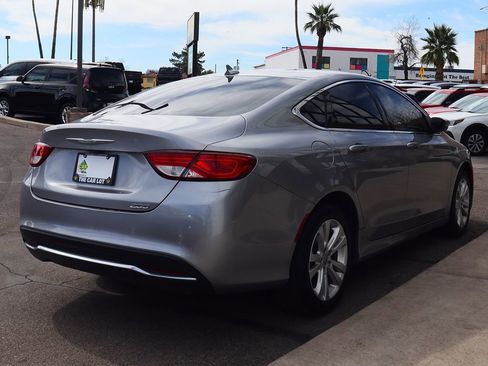 Used 2017 Chrysler 200 Limited Platinum image 13