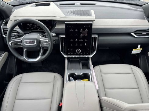 New 2026 GMC Acadia Elevation w/ Elevation Premium Package AWD/4WD image 22
