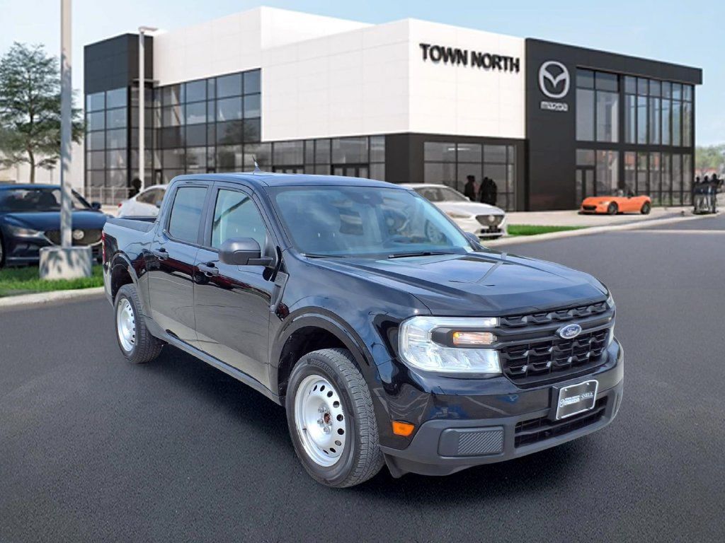 Used 2022 Ford Maverick XL FWD image 1
