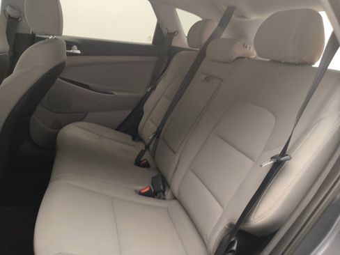 Used 2019 Hyundai Tucson SE AWD/4WD image 18