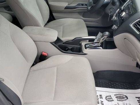 Used 2013 Honda Civic LX image 24