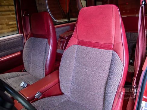 Used 1986 Chevrolet S10 Pickup 4WD image 14