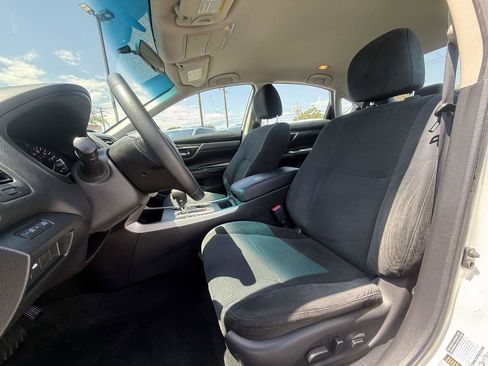 Used 2015 Nissan Altima 2.5 SV FWD image 8