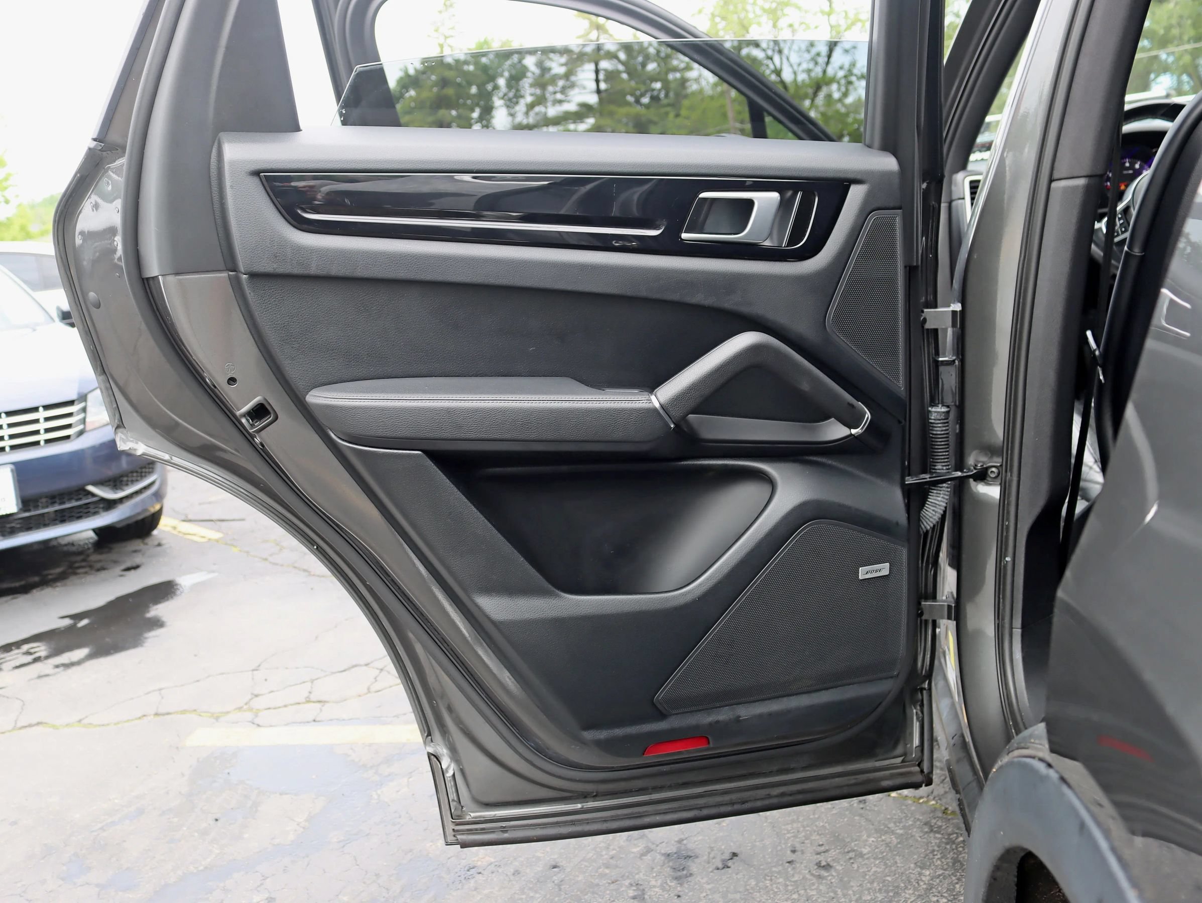 Used 2019 Porsche Cayenne AWD/4WD image 36