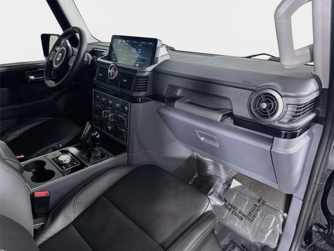 Used 2024 INEOS Grenadier Station Wagon AWD/4WD image 27